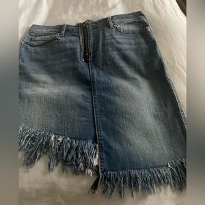 NWT William Rast Asymmetrical Frayed Jean Skirt Women’s Size 26